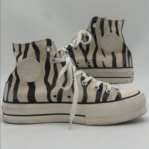 Converse Chuck Taylor Zebra Print High-Top Sneakers Women's Size 9